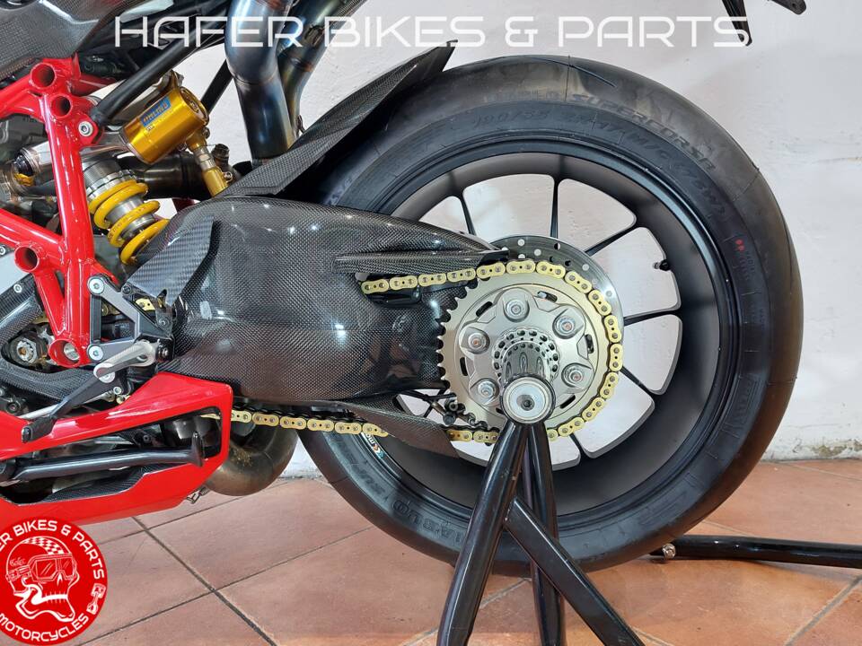 Bild 45/56 von Ducati 1098 R (2009)