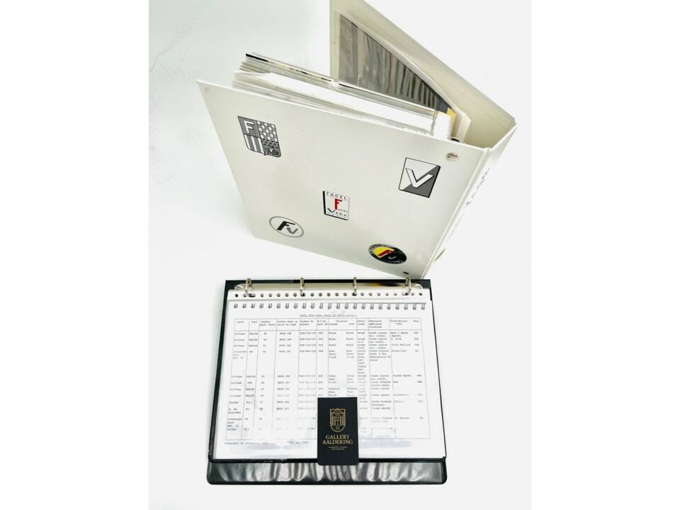 Image 33/50 of Facel Vega Facel II (1962)