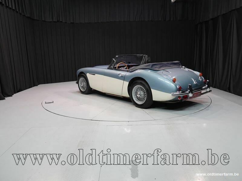 Image 4/15 de Austin-Healey 3000 Mk III (BJ8) (1967)