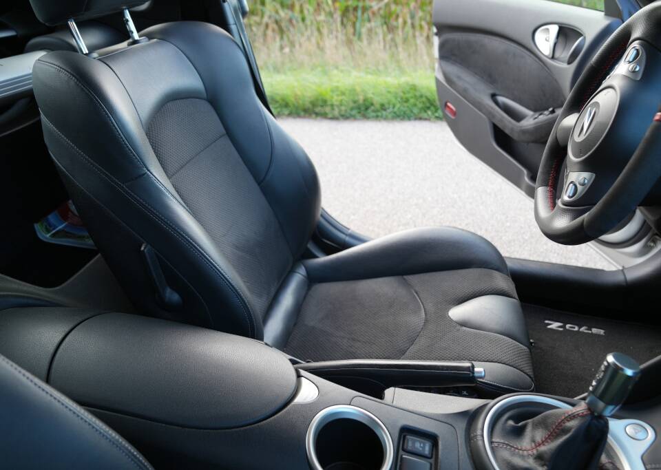 Image 10/30 of Nissan 370Z (2014)