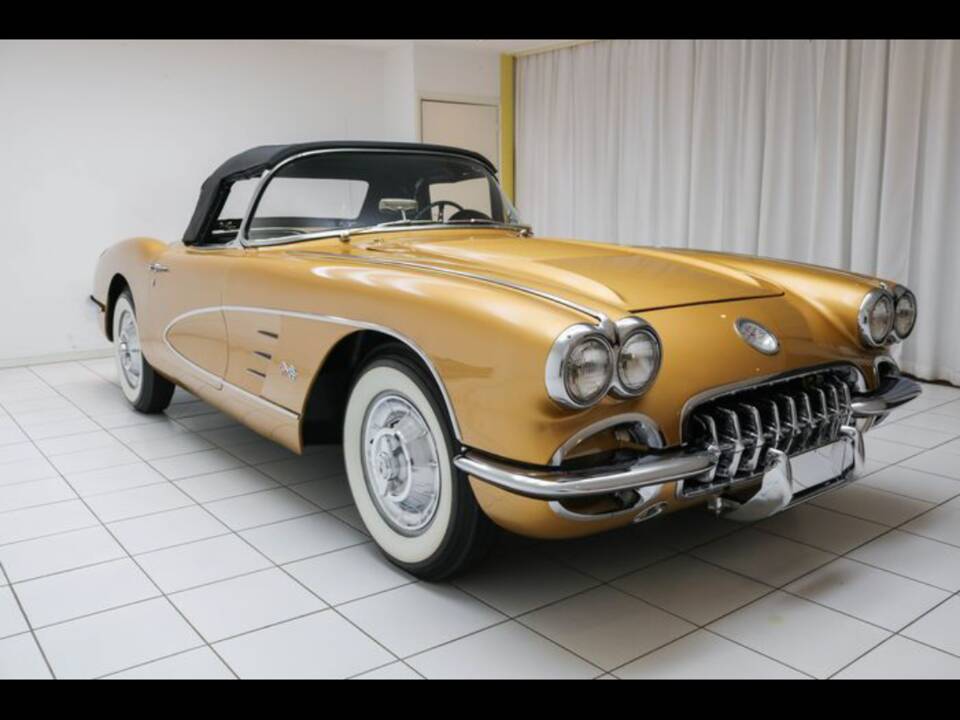 Image 83/100 of Chevrolet Corvette (1958)