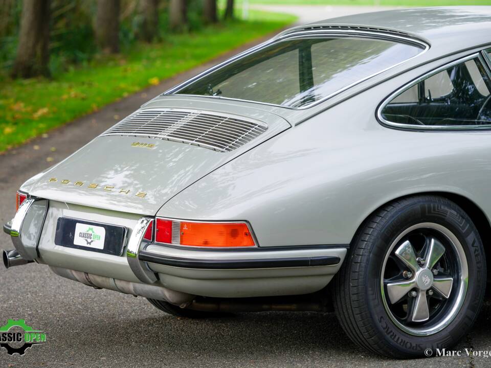 Image 41/57 of Porsche 911 2.0 (1968)