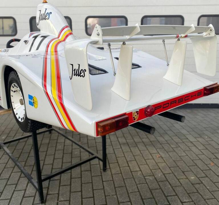 Immagine 38/68 di Porsche 936 Junior (1981)