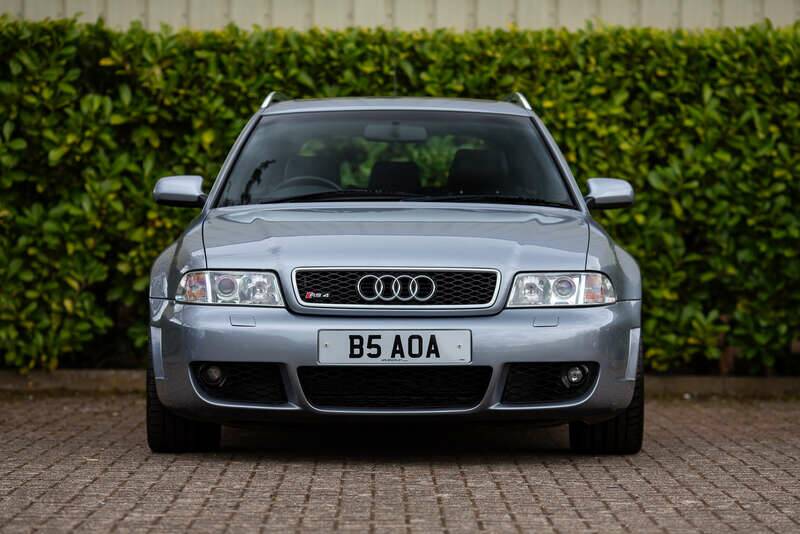 Bild 6/50 von Audi RS4 Avant (2001)