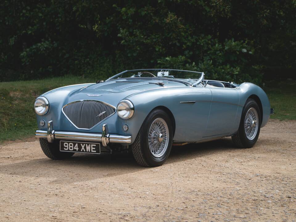 Image 2/29 of Austin-Healey 100&#x2F;4 (BN1) (1953)