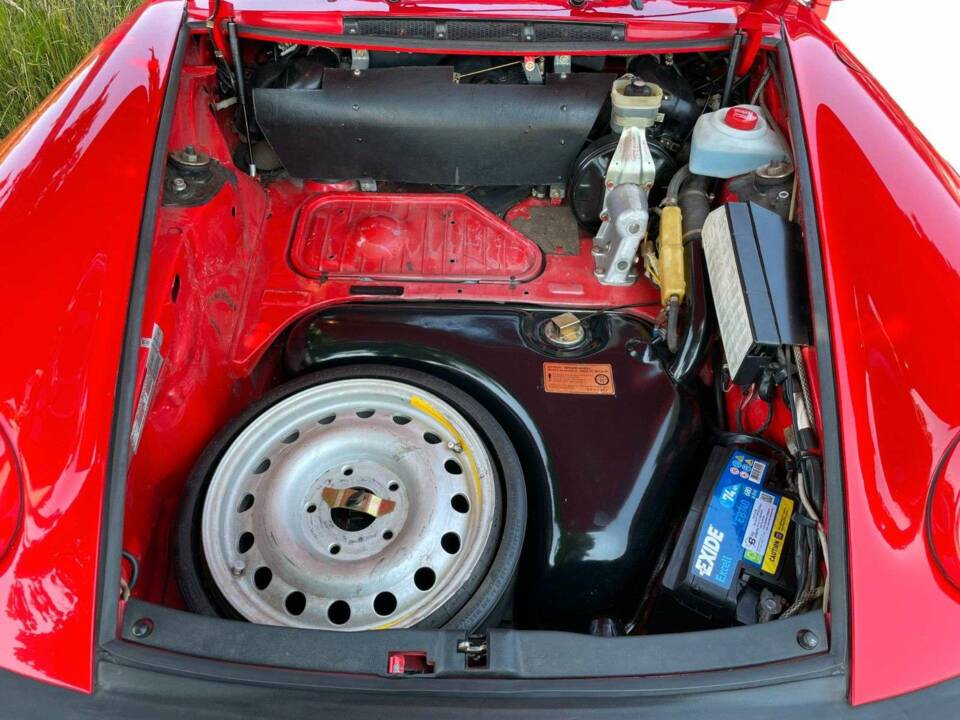 Image 17/20 of Porsche 911 Turbo 3.3 (1986)