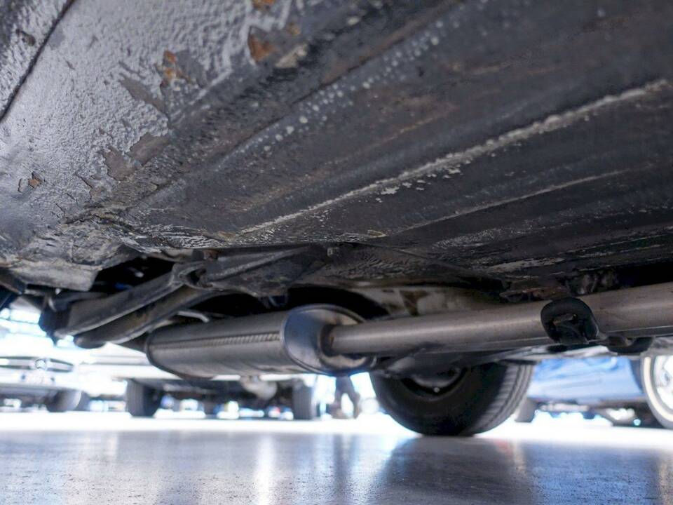 Immagine 31/36 di Mercedes-Benz 280 SL (1971)