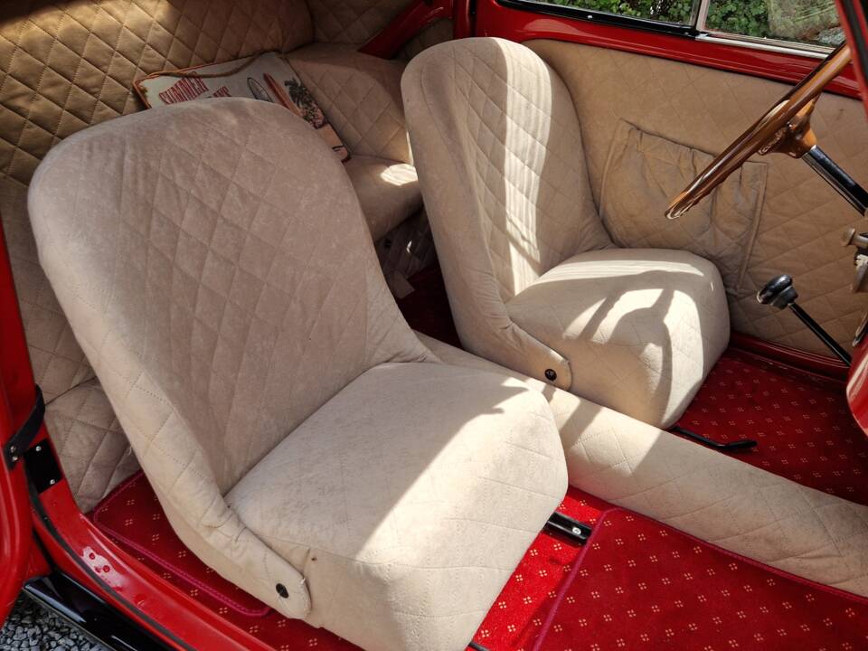 Bild 20/28 von FIAT 500 C Topolino (1950)