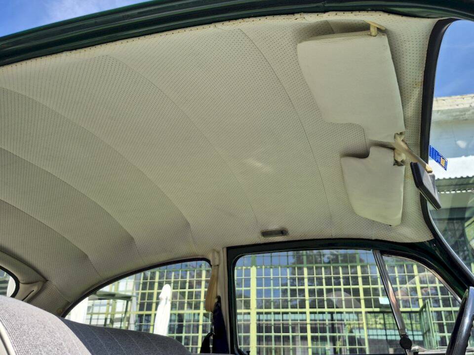 Image 47/54 de Volkswagen Käfer 1200 (1971)