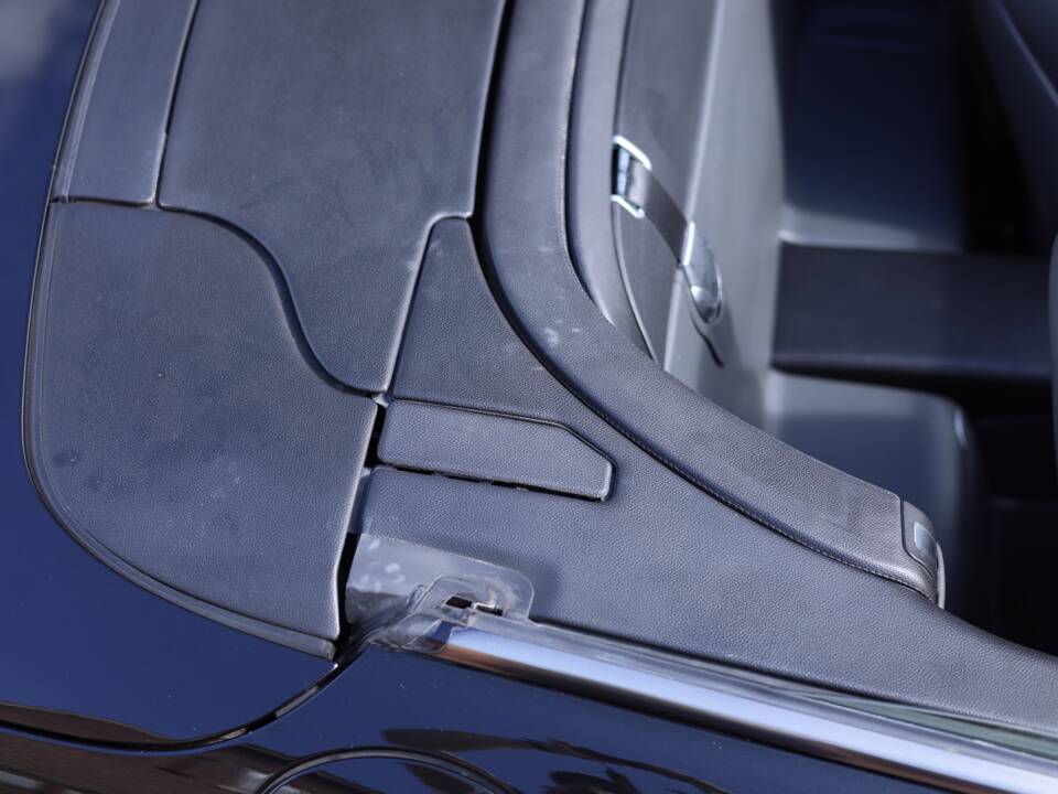 Image 27/50 de Mercedes-Benz SL 350 (2004)