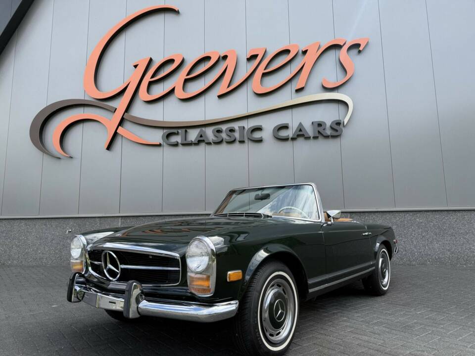 Image 4/50 de Mercedes-Benz 280 SL (1969)