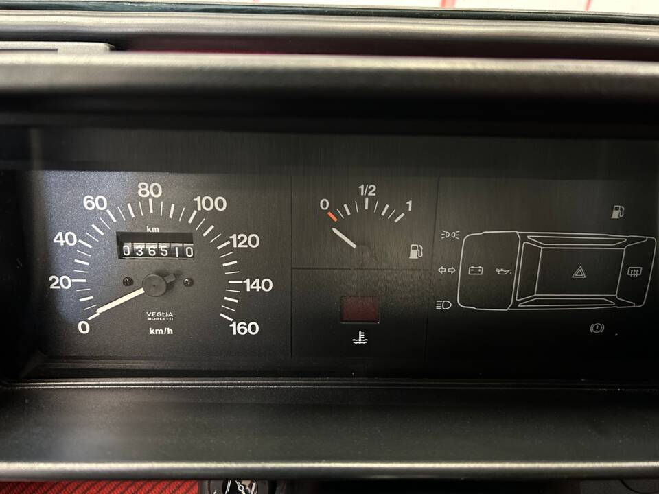 Immagine 8/20 di FIAT Panda 750 (1992)