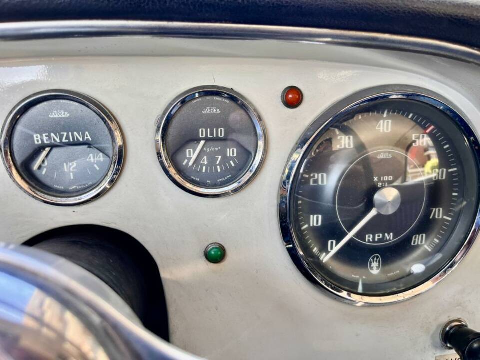 Image 31/50 of Maserati 3500 GT Touring (1959)