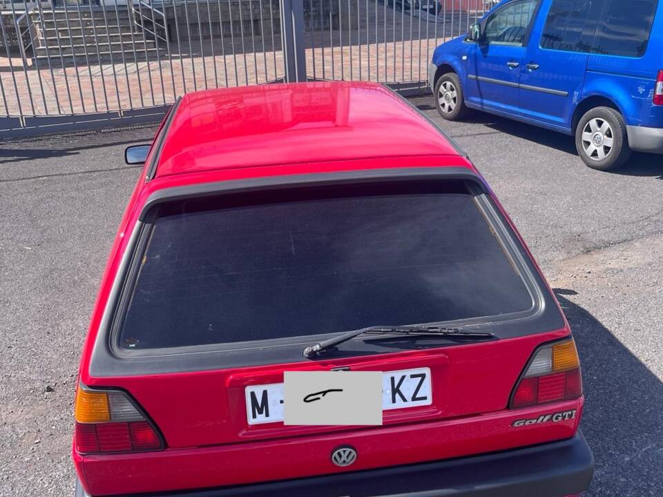 Bild 5/8 von Volkswagen Golf II GTi 16V 1.8 (1990)