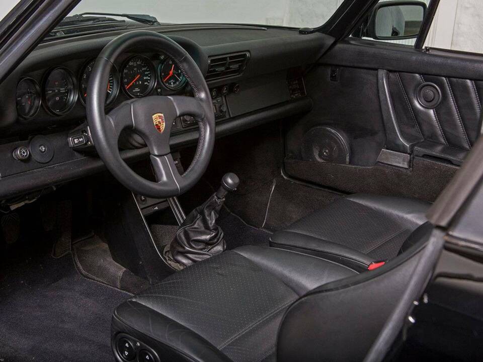 Bild 26/32 von Porsche 911 Carrera 3.2 (1986)