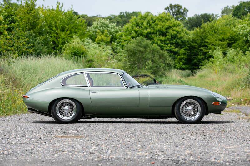 Image 5/41 de Jaguar E-Type (2021)