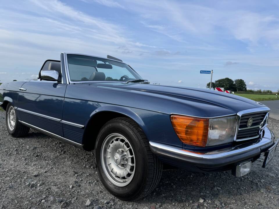 Image 11/50 de Mercedes-Benz 280 SL (1985)