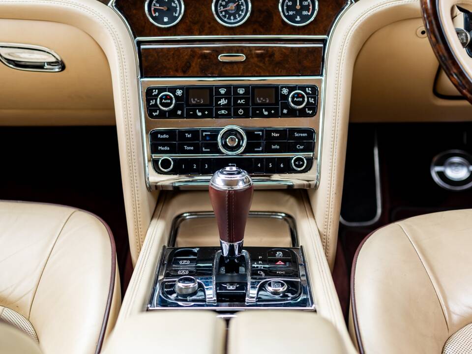 Bild 49/50 von Bentley Mulsanne (2011)