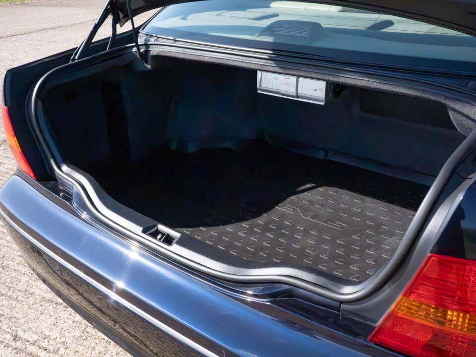 Afbeelding 26/50 van Lexus LS 430 (2002)