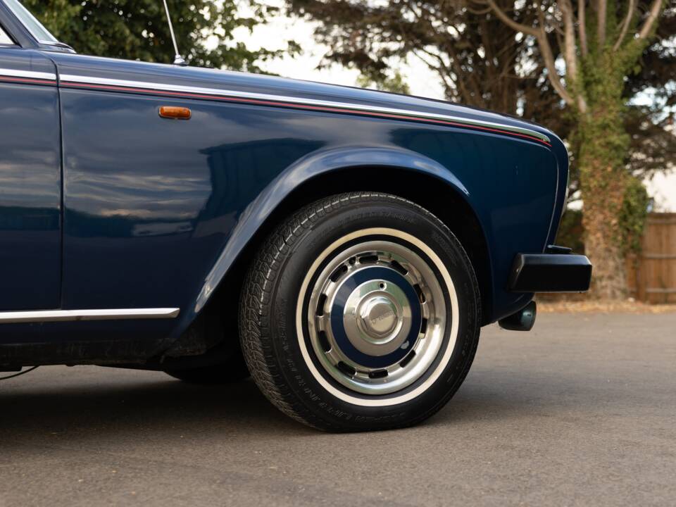 Bild 17/50 von Bentley T 2 (1980)