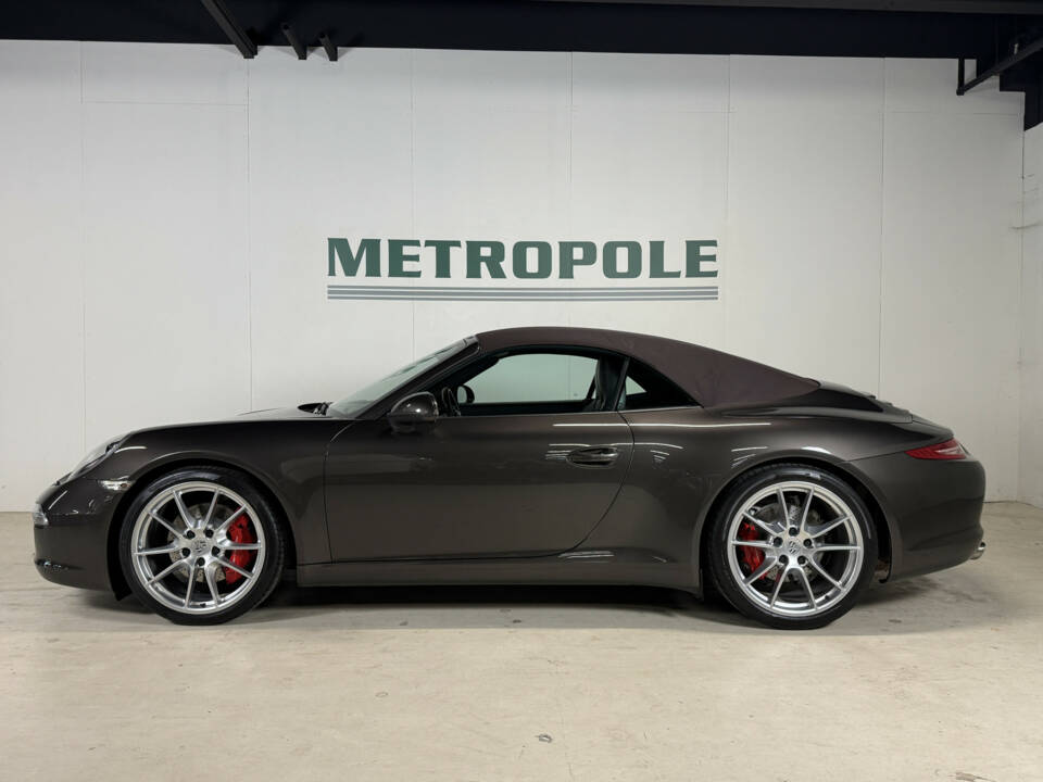 Image 10/50 de Porsche 911 Carrera S (2013)