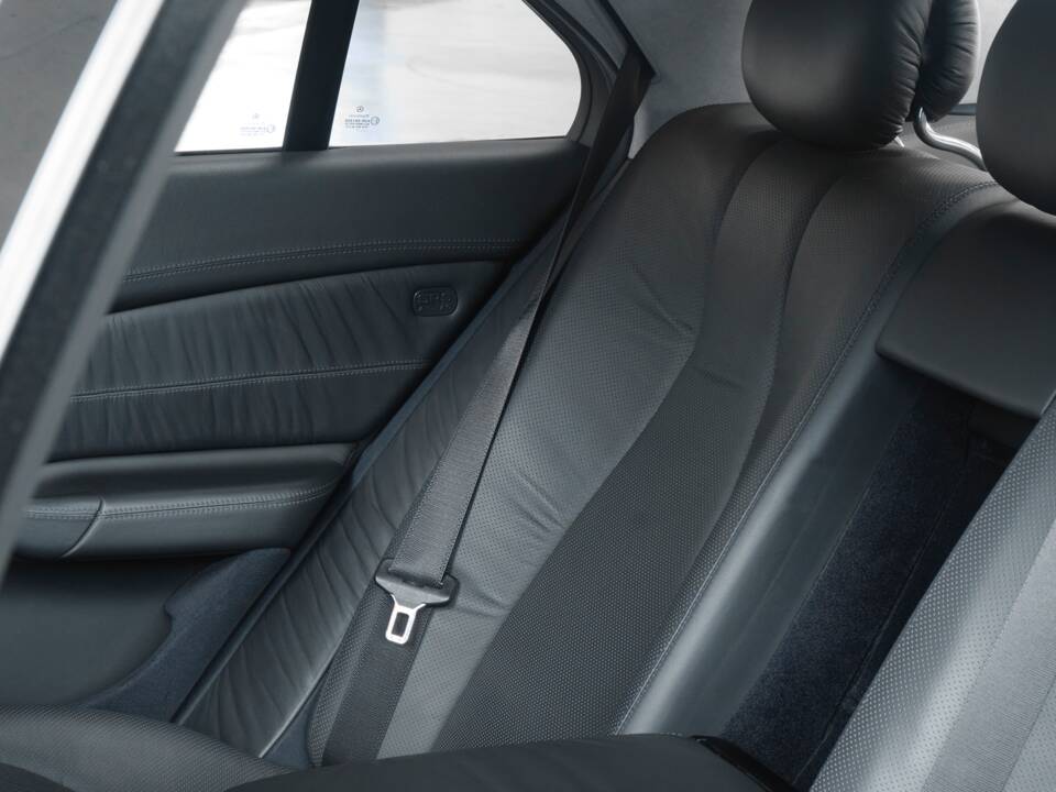 Bild 40/50 von Mercedes-Benz S 600 L (2001)