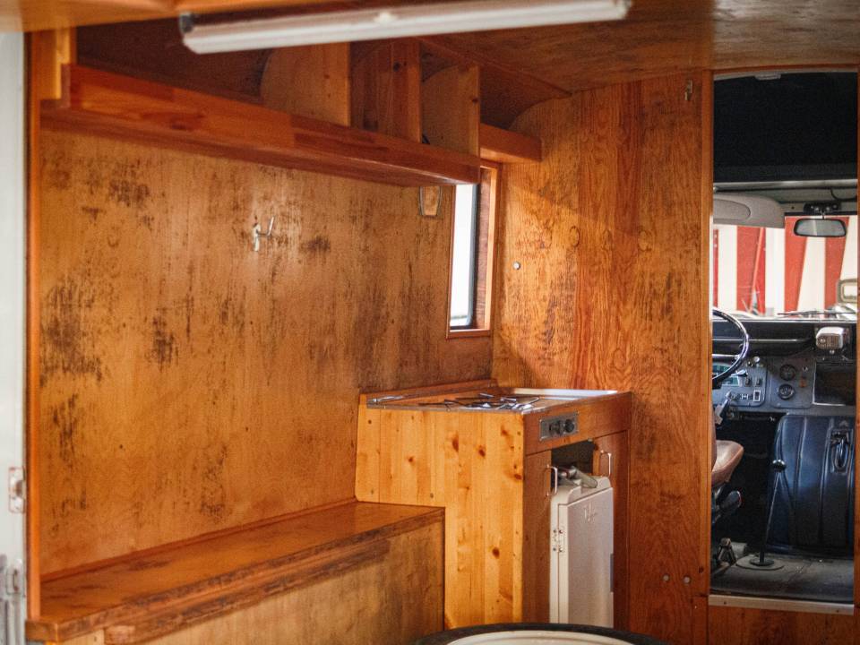 Bild 26/44 von Citroën HY (1974)