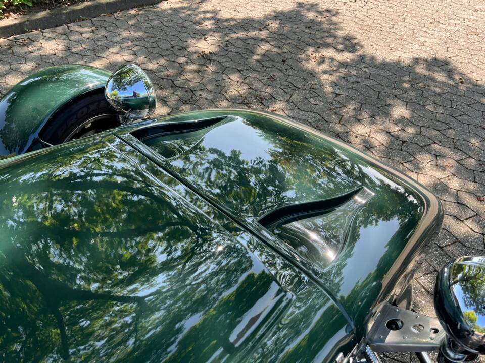 Image 107/134 of Lotus Seven (2000)