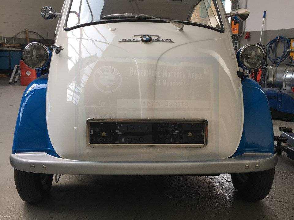 Image 3/28 of BMW Isetta 250 (1960)