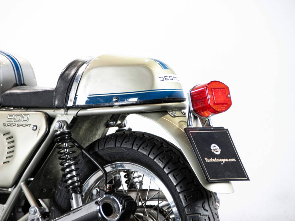 Image 13/50 of Ducati 900 SS (1977)