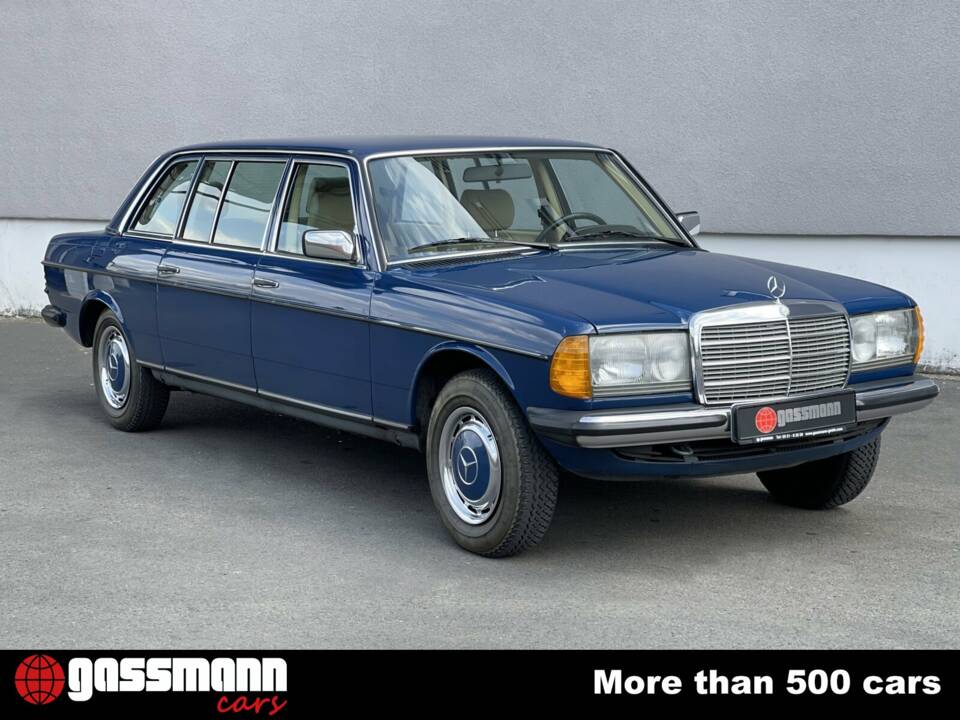 Image 4/15 of Mercedes-Benz 250 lang (1985)