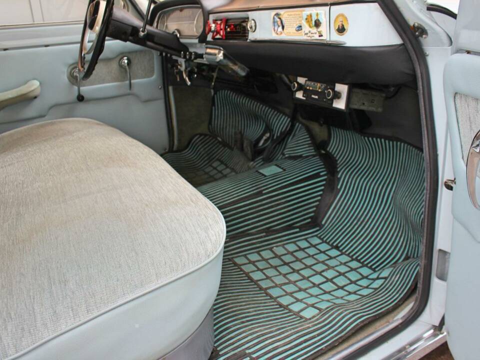 Image 14/47 of Alfa Romeo Giulietta TI (1961)