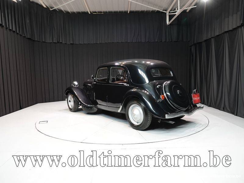 Image 4/15 of Citroën Traction Avant 15&#x2F;6 (1947)
