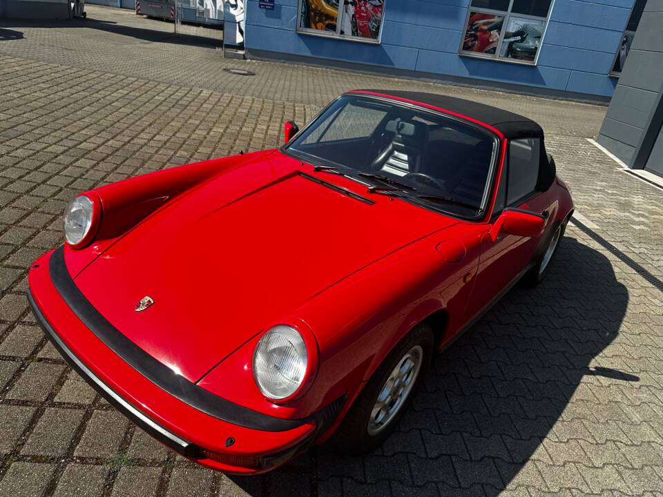 Bild 3/41 von Porsche 911 Carrera 3.2 (1984)