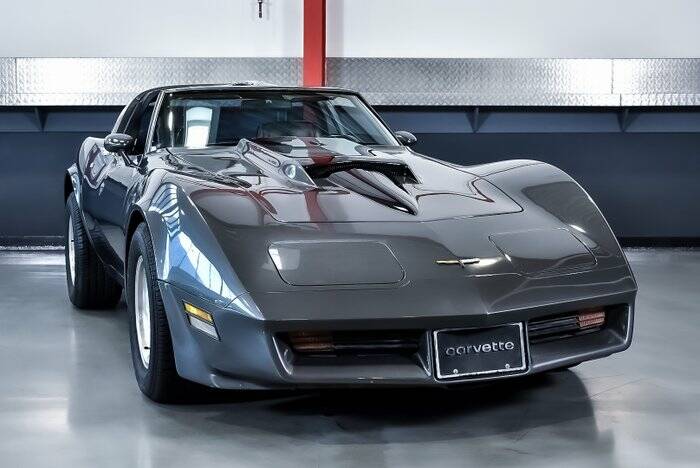 Bild 5/7 von Chevrolet Corvette Sting Ray (1981)