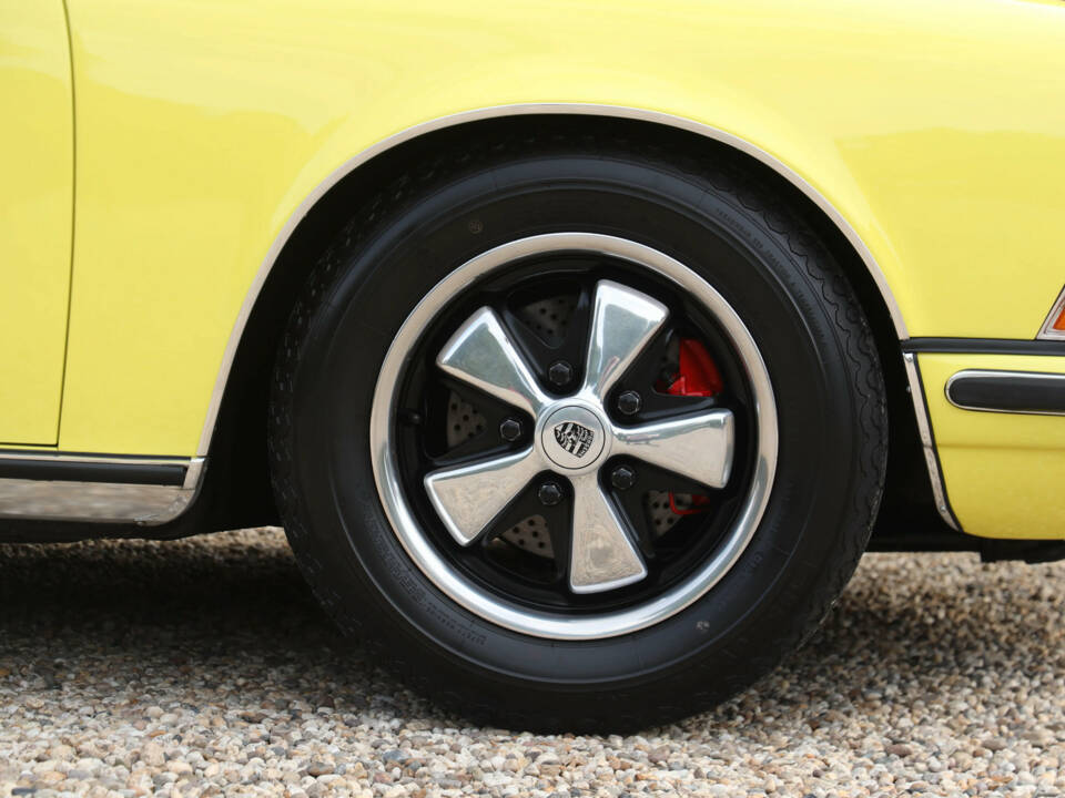 Image 41/50 of Porsche 911 2.2 S (1971)