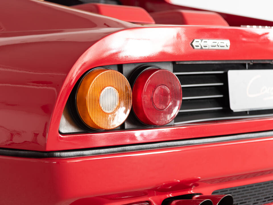 Image 25/49 of Ferrari 512 BBi (1982)