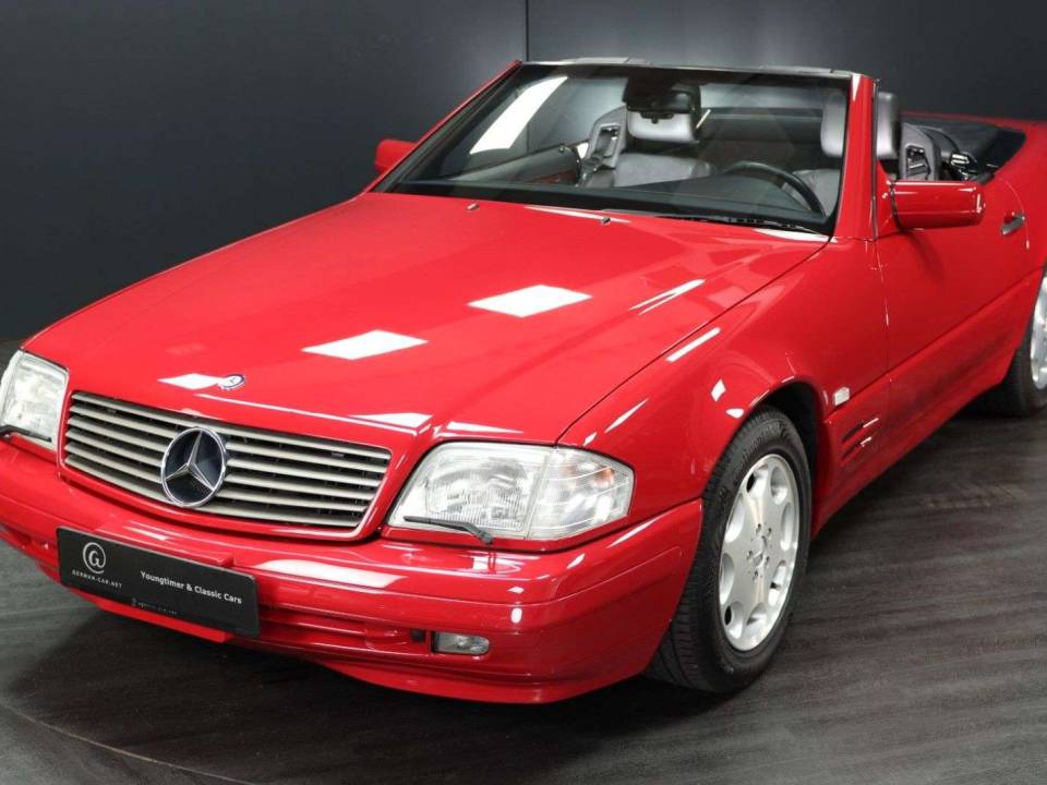 Image 1/30 of Mercedes-Benz SL 500 (1997)