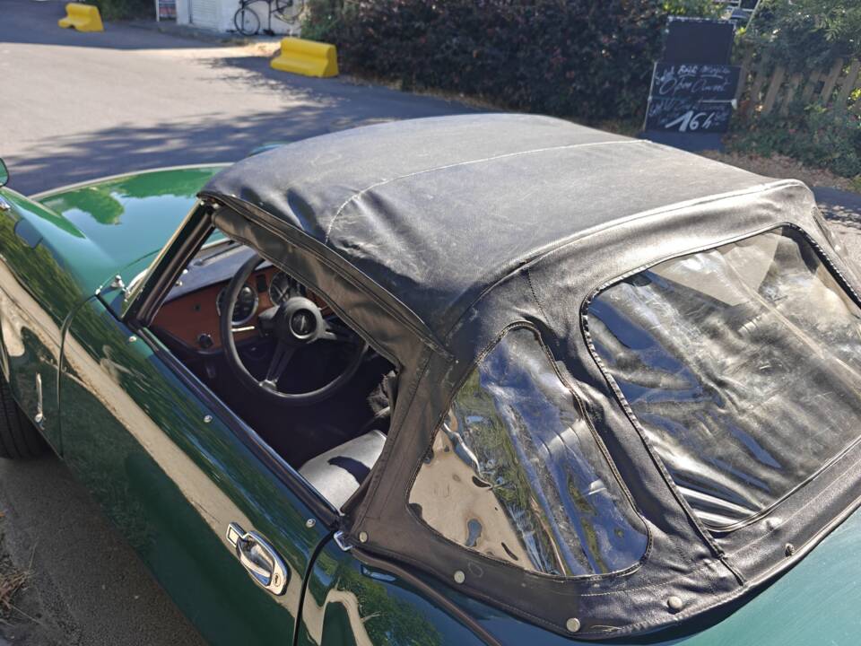 Afbeelding 8/16 van Triumph Spitfire Mk IV (1973)
