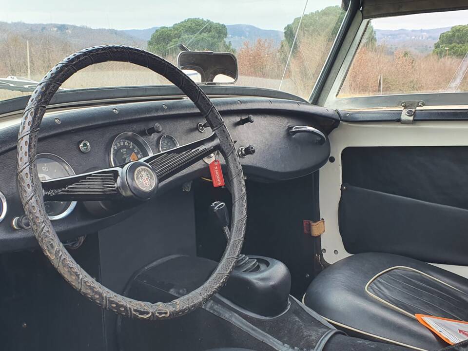 Image 23/30 of Austin-Healey Sprite Mk I (1961)