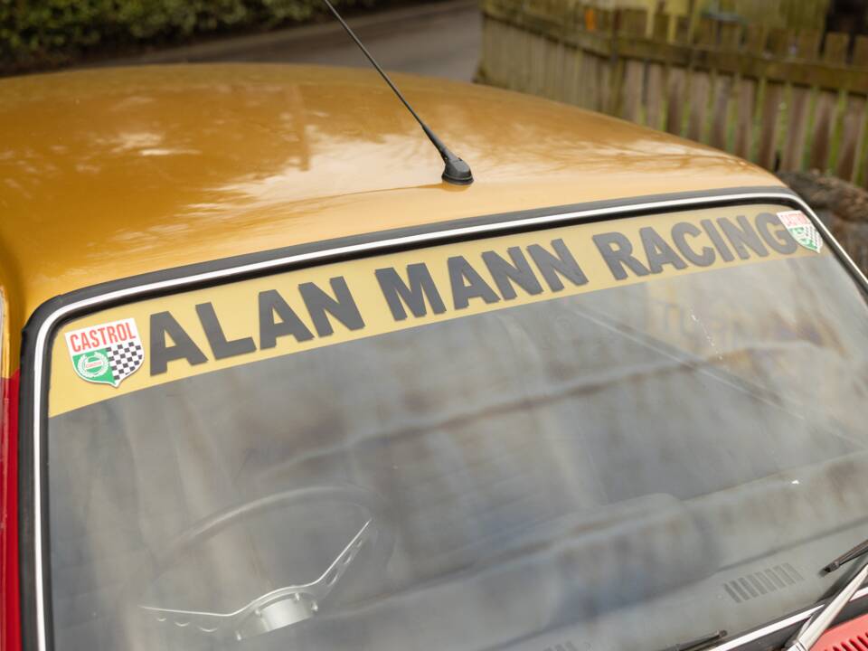 Image 27/50 of Ford Lotus Cortina (1969)