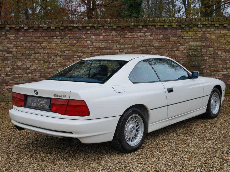 Bild 2/50 von BMW 850i (1991)