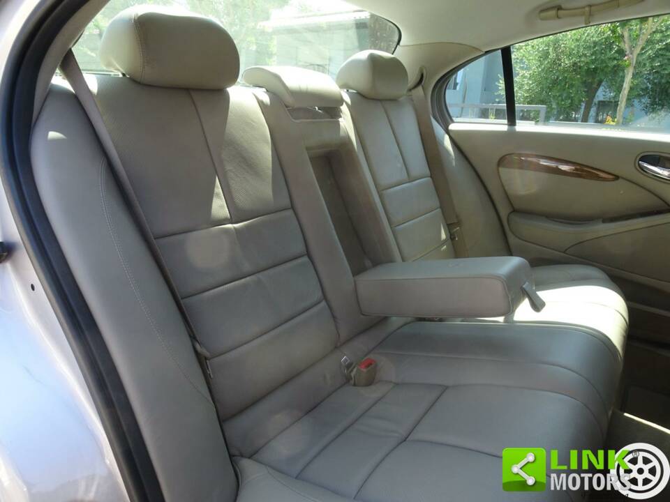 Imagen 15/39 de Jaguar S-Type 3.0 V6 (2000)