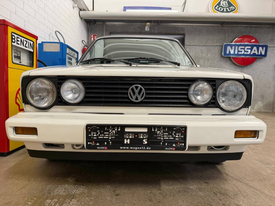Bild 3/17 von Volkswagen Golf I Cabrio GLi 1.8 (1989)