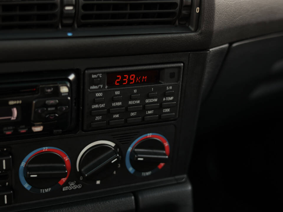 Afbeelding 49/72 van BMW M5 Touring (1992)
