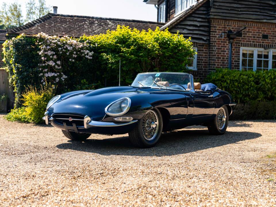 Bild 41/50 von Jaguar XK-E (1967)