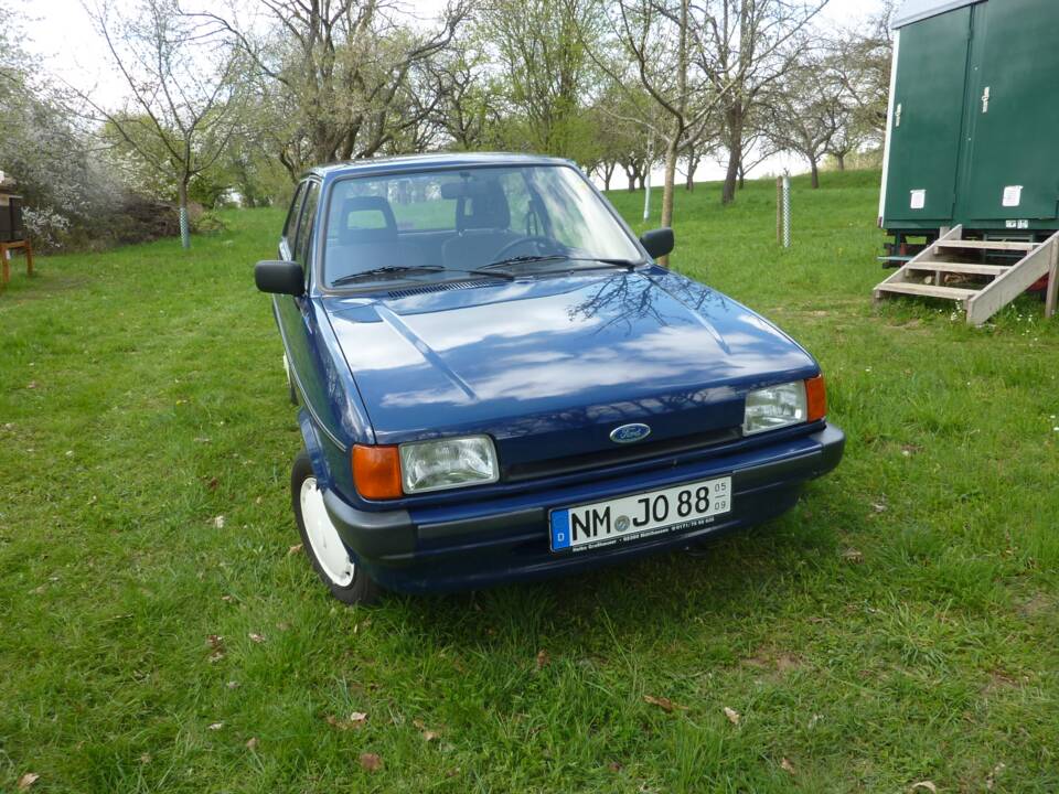 Immagine 1/9 di Ford Fiesta 1.1 (1988)