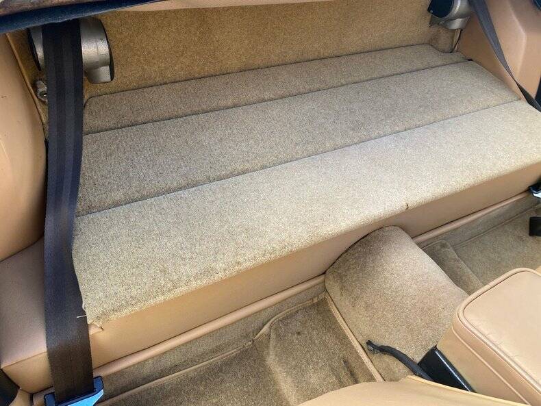 Immagine 46/50 di Jaguar E-Type V12 (1973)