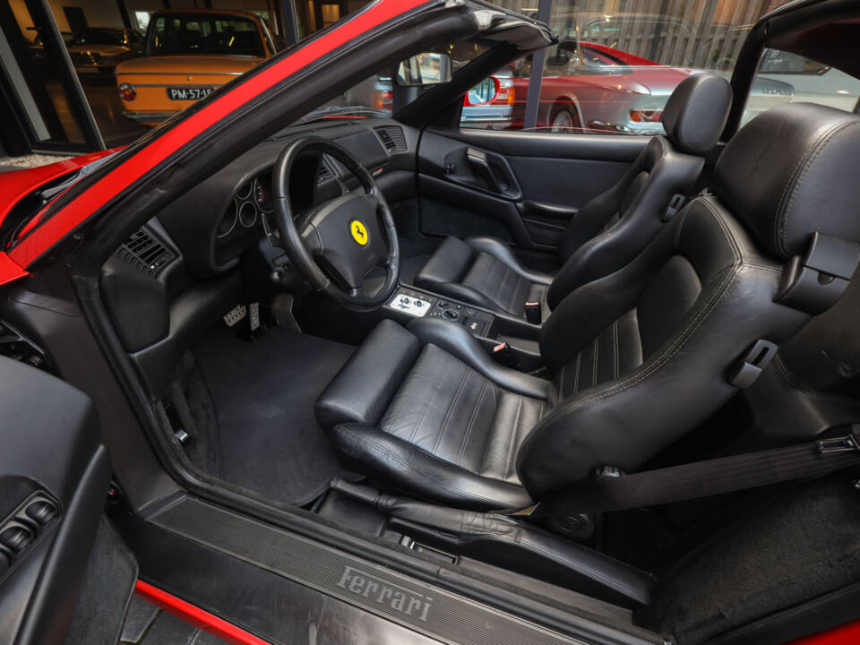 Immagine 13/76 di Ferrari F 355 F1 GTS (1997)
