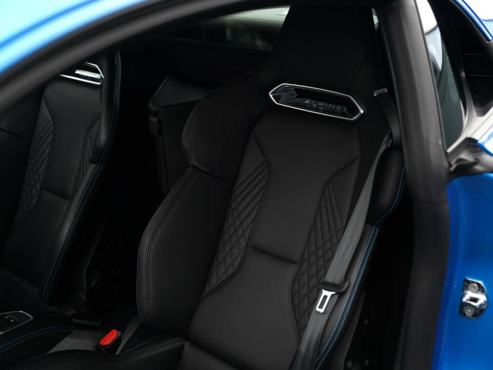 Image 18/50 of Alpine A 110 Legende GT (2021)